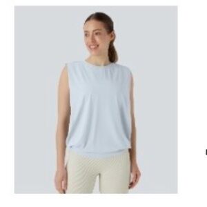 Women's Round Neck RuchedCool Touch Light Blue Yoga Top